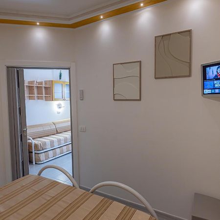 Residence Ranieri Кастильоне дел Лаго Екстериор снимка