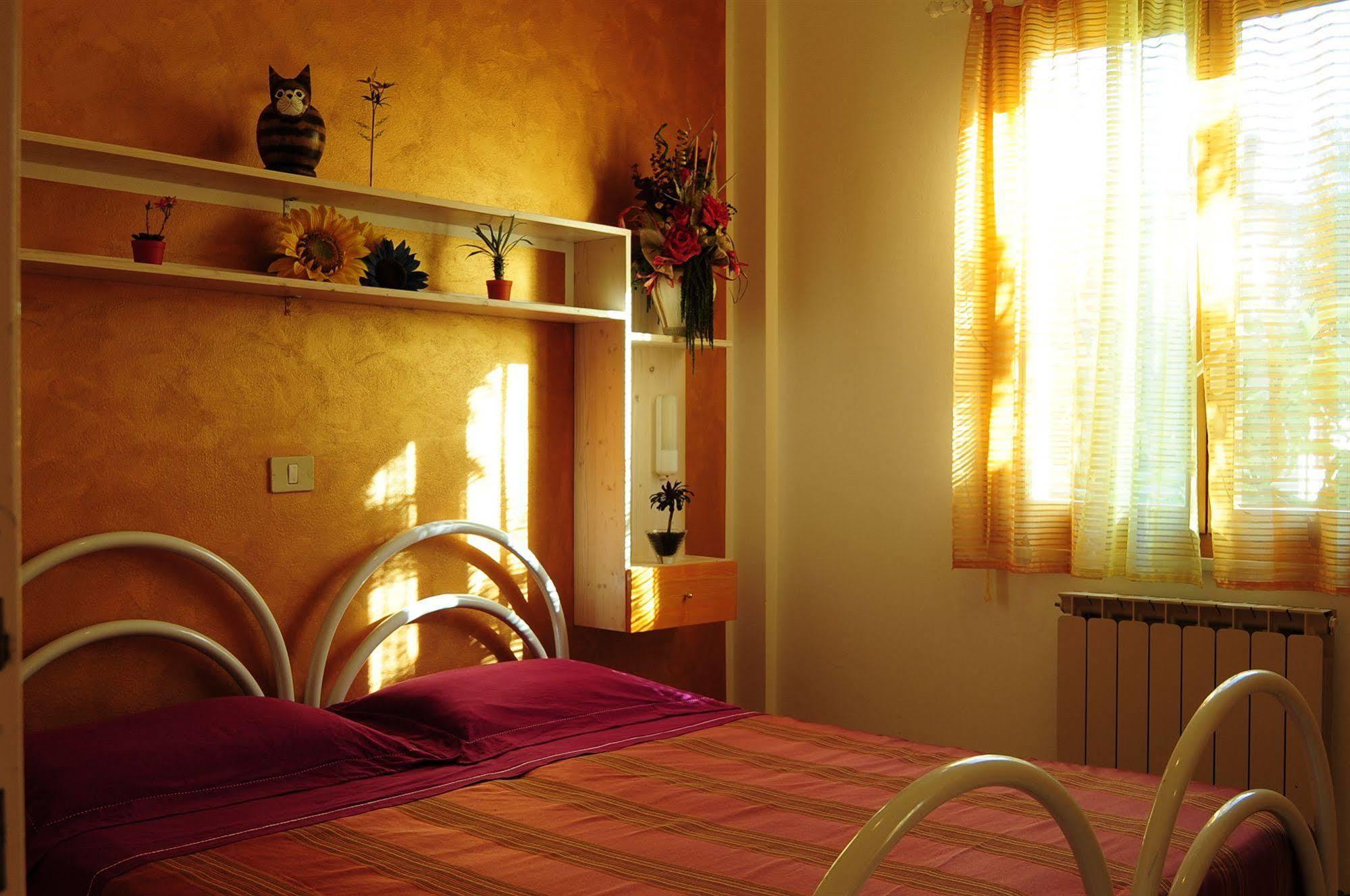 Residence Ranieri Кастильоне дел Лаго Екстериор снимка